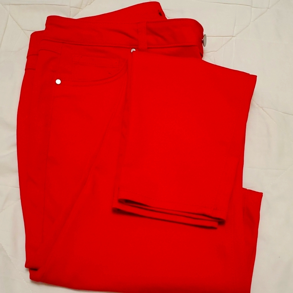 Women's pant red skinny size 16